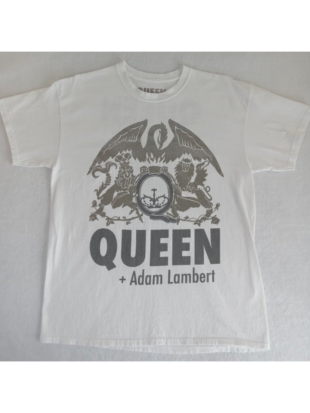 Queen + Adam Lambert Official Tour Concert T-Shirt White Silver Mens LARGE